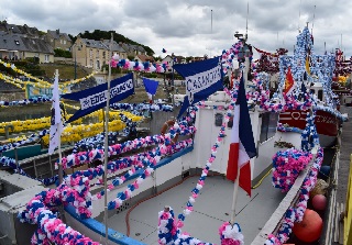 Bateaux décorés par des mains expertes Bateaux décorés par des mains expertes