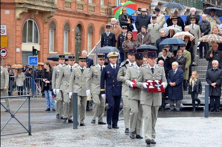 Devoir de Mémoire : cérémonie militaire commémorant lArmistice du 11 novembre 1918