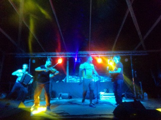 Le groupe clermontois WAZOO Le groupe clermontois WAZOO