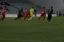 Football Nmes affronte Dijon