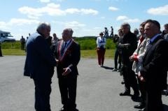 Le maire d'Arromanches accueille Jean-Marc Todeschini