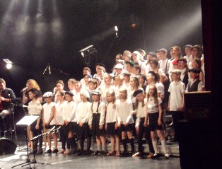Le choeur des enfants de CE2 à la 6ème Le choeur des enfants de CE2 à la 6ème
