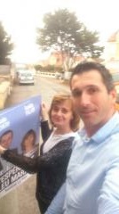 Les candidats FN posent leur affiches sur le secteur de Courseulle Les candidats FN posent leur affiches sur le secteur de Courseulle
