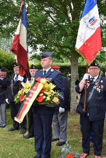 Une gerbe a t dpose par la Bundeswehr