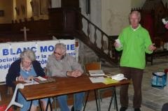 Le bureau et le président François Spriet (à droite) portant un sweet de l'association Le bureau et le président François Spriet (à droite) portant un sweet de l'association