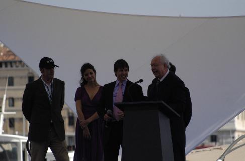 Tom Cruise et Katie Holmes  Marseille - Copyright 2005 CHATRON-COLLIET